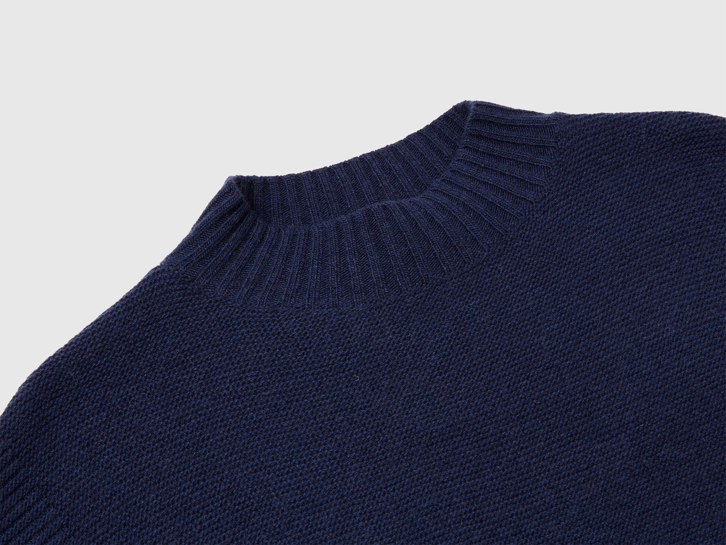 SLEEVELESS SWEATER Women image number 3